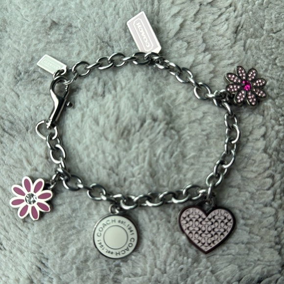Coach | Charm Bracelet - Picture 1 of 8